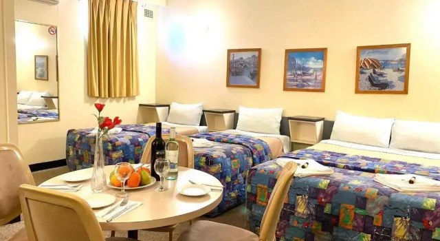 Семейный номер Standard Gateway Motor Inn