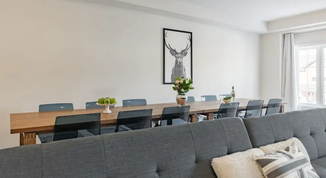Superb Brand New Spacious Town Home, Varaa Hotelli Hamilton 