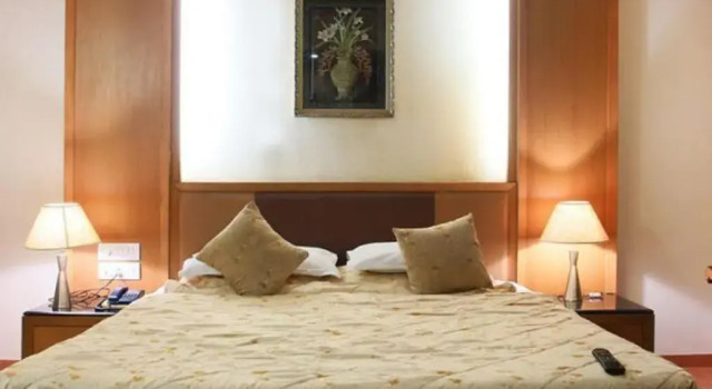 Люкс Hotel Roopa