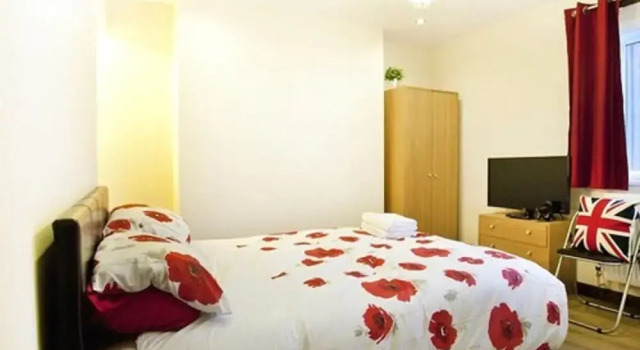 Victoria Centre Apartments & Annexe