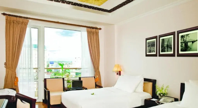 Двухместный номер Standard с балконом Cherish Hue Hotel