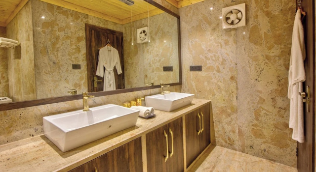 Номер Luxury Span Resort & Spa, Manali - A Luxury Riverside Resort