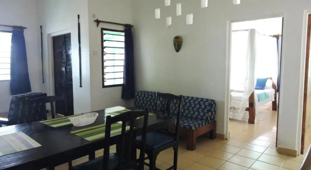Diani Beachalets, Book Chalet Diani Beach 