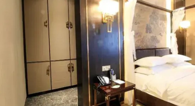 Люкс Business Jia Fu Li Jing Hotel (Guangzhou Tianhe Passenger Station Metro Station)