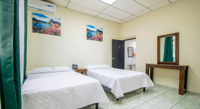Lorenzo Hotel