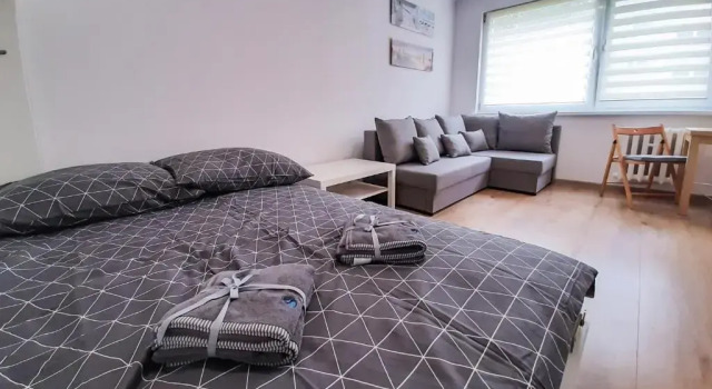 Studio Puck, Varaa Huoneisto Hotellit Pommeri pysäköinnillä, Pysäköinti