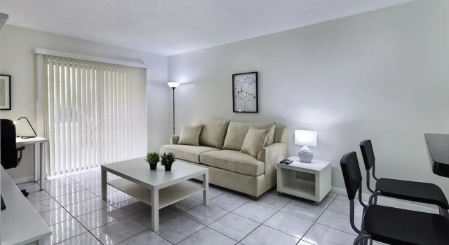 Miami Airport Villas