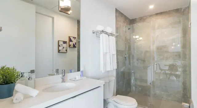 VHC Luxury Apartments 538 Apt #503