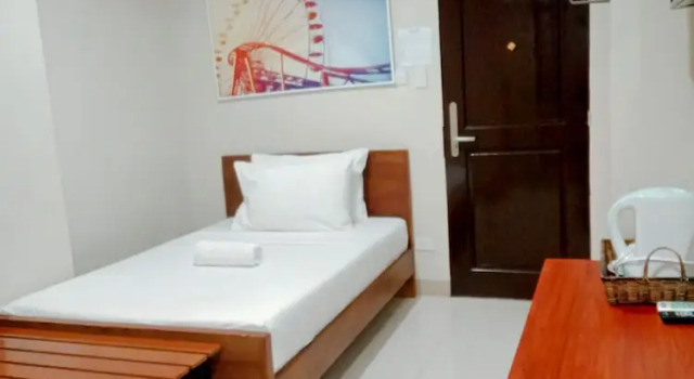 Одноместный номер Economy Grace & RB Hotel