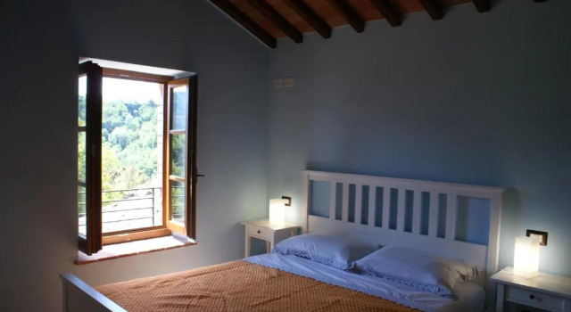Tramonto Casa Barga Toscana ristrutturata 2021, Prenota Hotel Barga Garfagnana