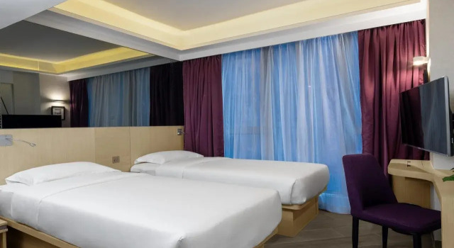 Starphire Hotel