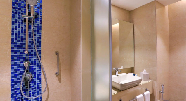 Люкс Four Points by Sheraton Chennai OMR