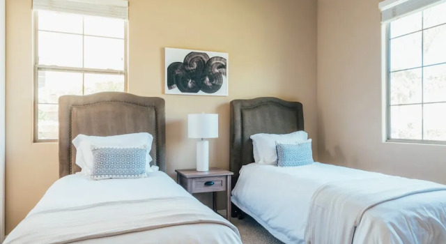 Desert Grove by Avantstay Oasis Retreat w/ Pool & BBQ Grill!