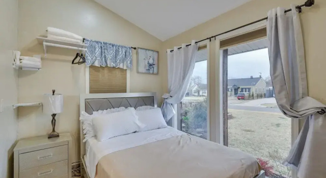 Cozy Oklahoma City Home w/ Deck & Gas Grill!, 预订 酒店 俄克拉何马城 俄克拉何马州
