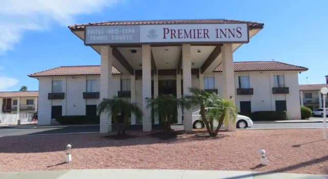 Premier Inns Metro Center