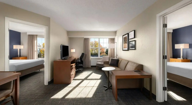 Люкс с 2 комнатами Residence Inn by Marriott Mt. Laurel at Bishop's Gate