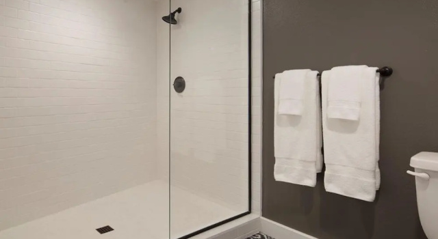 Номер Standard V Capri Palm Springs, a Dolce by Wyndham