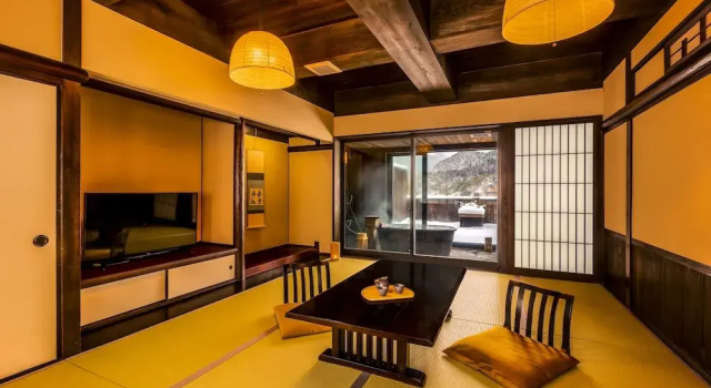 Люкс Ooedo Onsen Monogatari Terunoyu