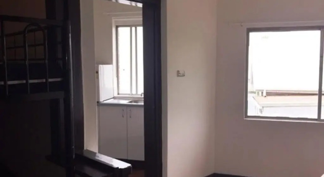 Iguana Lodge, Забронировать Отель Отели в центре Потс-Пойнта с завтраком, отели в центре Потс-Пойнта с завтраком