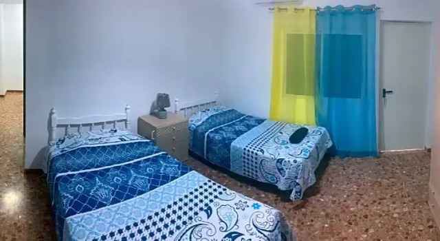 A Beautiful spacious Two Bedroom Apartment CB8EV, Забронировать Апартаменты/квартира Аликанте Памплона, рядом с Central Market of Alicante