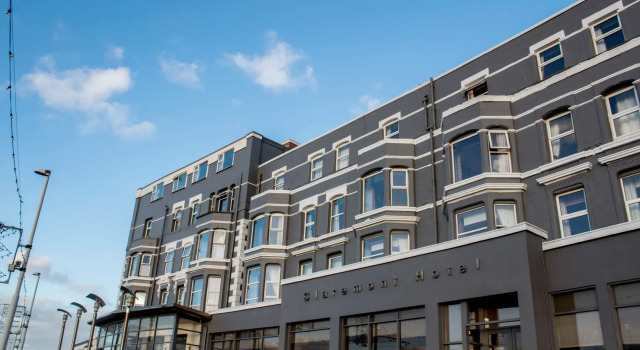 Claremont Hotel, Varaa Hotelli All inclusive -hotellit kohteessa Merseyside, All Inclusive