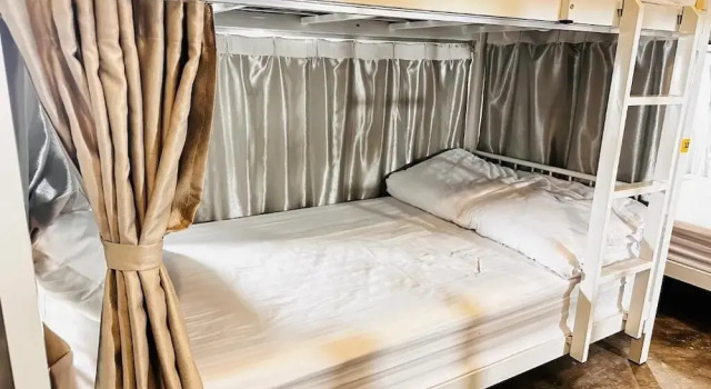 Кровать в общем номере TT Hostel