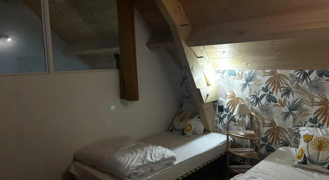 2 Houses for a Large Family or Group, Забронировать Дом для отпуска  