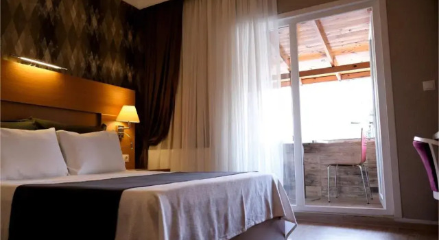 Двухместный номер Standard с балконом Rhisos Otel
