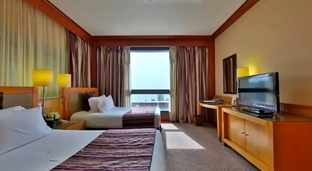 Номер Superior Crowne Plaza Beirut by IHG