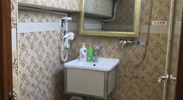 Номер Deluxe Guangzhou Meiling Hotel