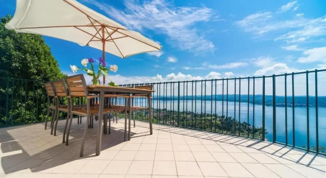 Contessa - Panoramic Villa, Buchen Sie Villa Lesa Lago Maggiore