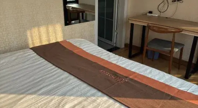 Yunlingge Hotel, Prenota Hotel Hotel a Jiangsu con parcheggio, Parcheggio