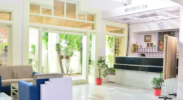 Hotel Anuradha Palace, Забронировать Отель Отели штата Махараштры 3 звезды, 3*