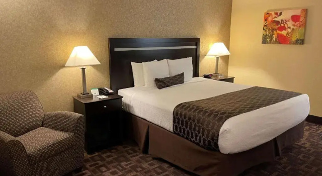 Номер Standard Best Western Plus Pleasanton Inn