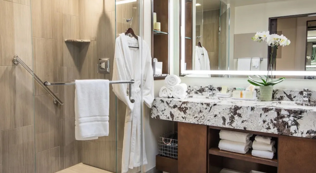 Четырёхместный клубный номер Grand Monarch Casino Resort Spa Black Hawk