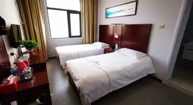 Номер Standard Dong Fang Hotel