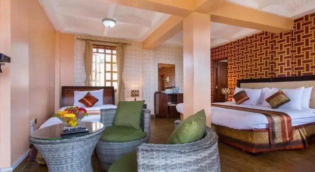 Lerruat Log Resort, Rezervovat Lázně / Resort Arusha Tanzánie