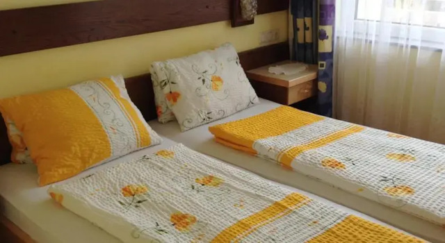 Pension Carina, Забронировать Отель Отели Фёлькермаркт с парковкой, Парковка