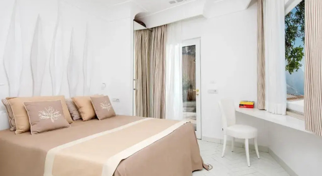Двухместный номер Classic с балконом и с видом на море Hotel Le Agavi
