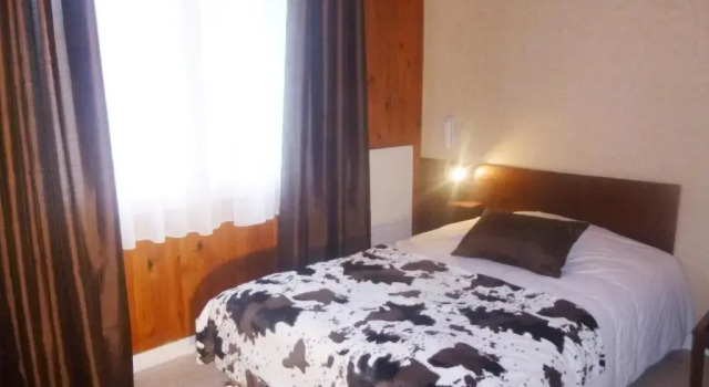 Одноместный номер Standard Auberge de Costaroche
