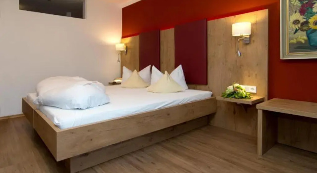 Landgasthof Schalchenhof, Varaa Hotelli Hotellit Baijeri pysäköinnillä, Pysäköinti