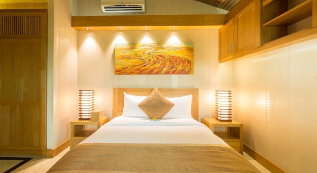 Люкс c 1 комнатой с балконом One ON Marlin Resort