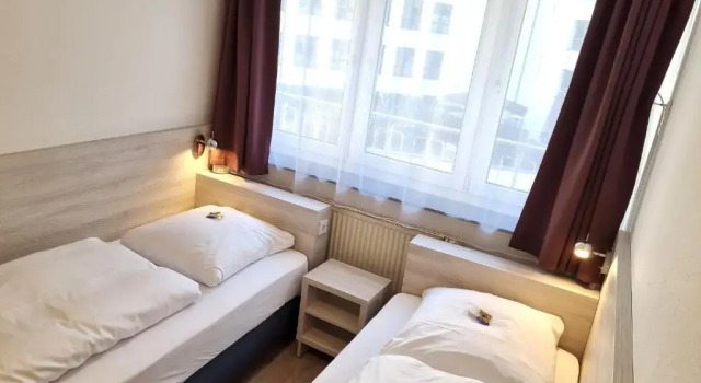 Двухместный номер Standard Adler Hotel Frankfurt
