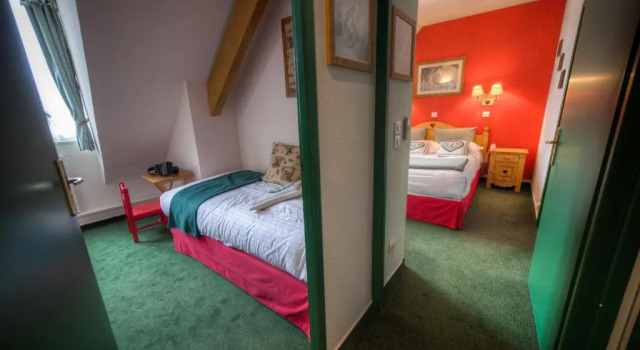 Четырёхместный номер Standard Hôtel des Princes, Chambéry Centre