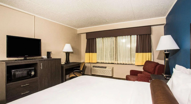 Double suite 1 chambre Baymont by Wyndham Appleton