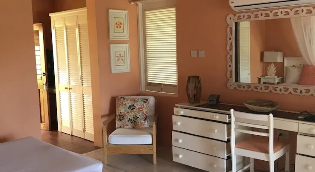 Апартаменты с красивым видом из окна Sugarapple Inn