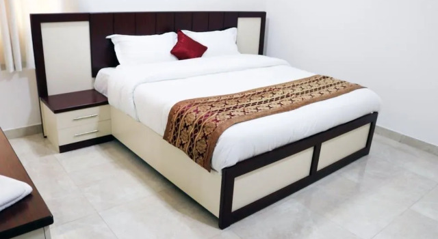 Roza Hotel Apatments, Rezerwuj Apartament Maskat Maskat