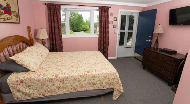 Номер Deluxe The Governor's Rock Motel DF ROCKLLC