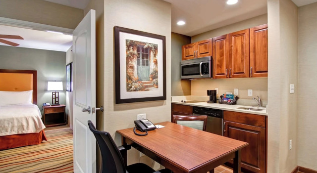 Двухместный номер Standard с видом на воду Homewood Suites by Hilton Richland
