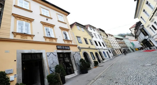 Lesar Hotel Angel